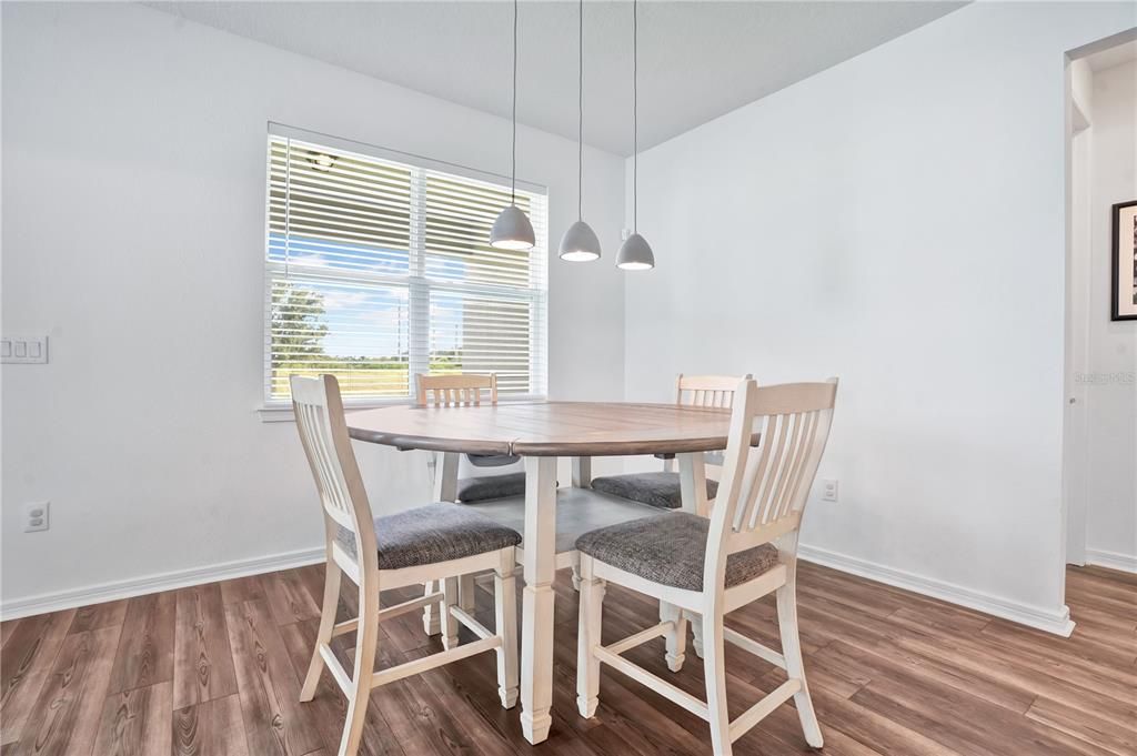 En Venta: $449,000 (3 camas, 2 baños, 2184 Pies cuadrados)