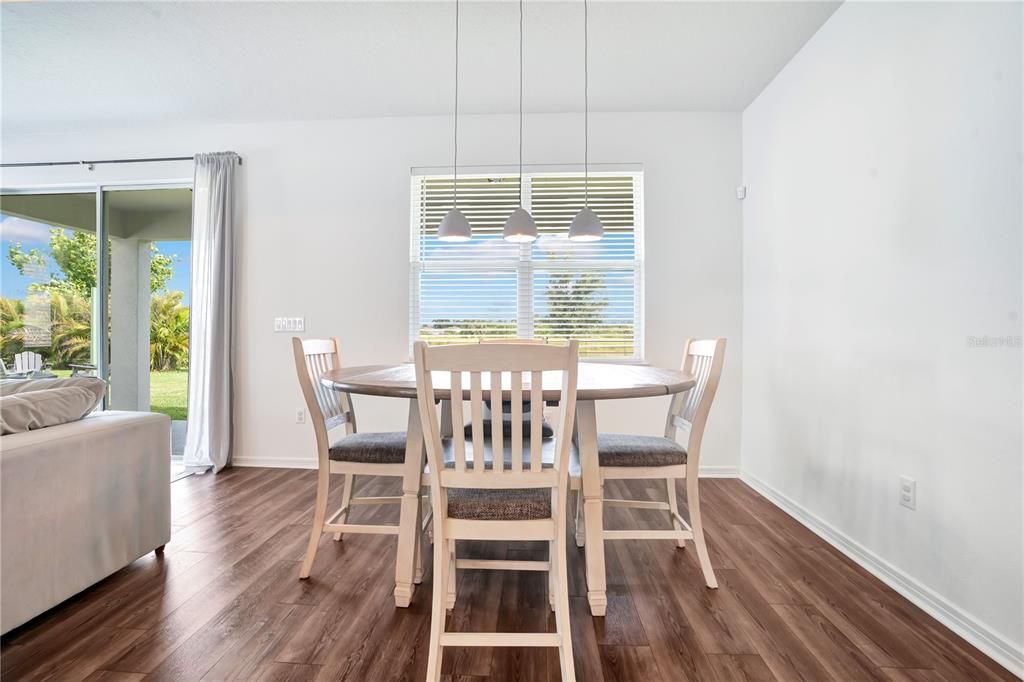 En Venta: $449,000 (3 camas, 2 baños, 2184 Pies cuadrados)