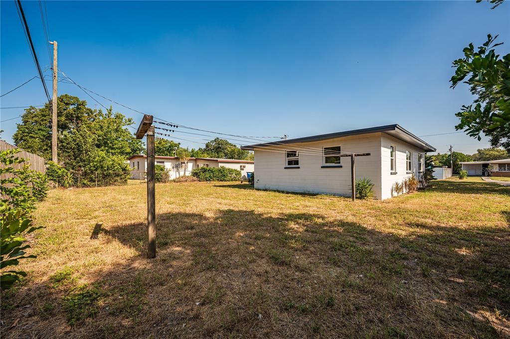 На продажу: $360,000 (3 спален, 2 ванн, 975 Квадратных фут)