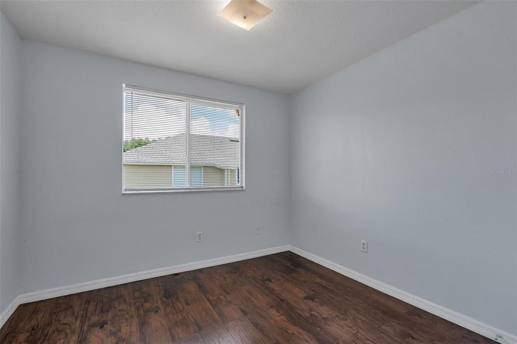 For Sale: $305,000 (3 beds, 3 baths, 1811 Square Feet)