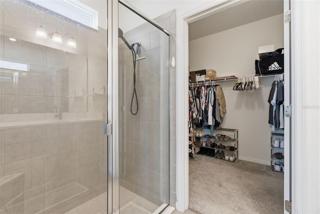 For Sale: $365,000 (3 beds, 2 baths, 1649 Square Feet)