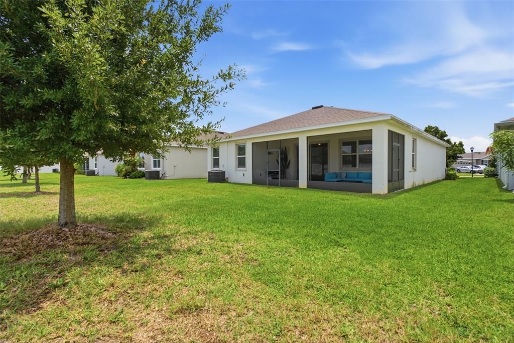 For Sale: $365,000 (3 beds, 2 baths, 1649 Square Feet)