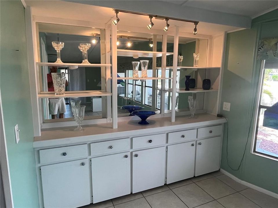 En Venta: $197,000 (2 camas, 2 baños, 1249 Pies cuadrados)