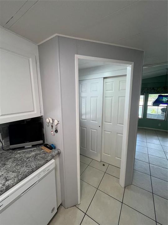 En Venta: $197,000 (2 camas, 2 baños, 1249 Pies cuadrados)