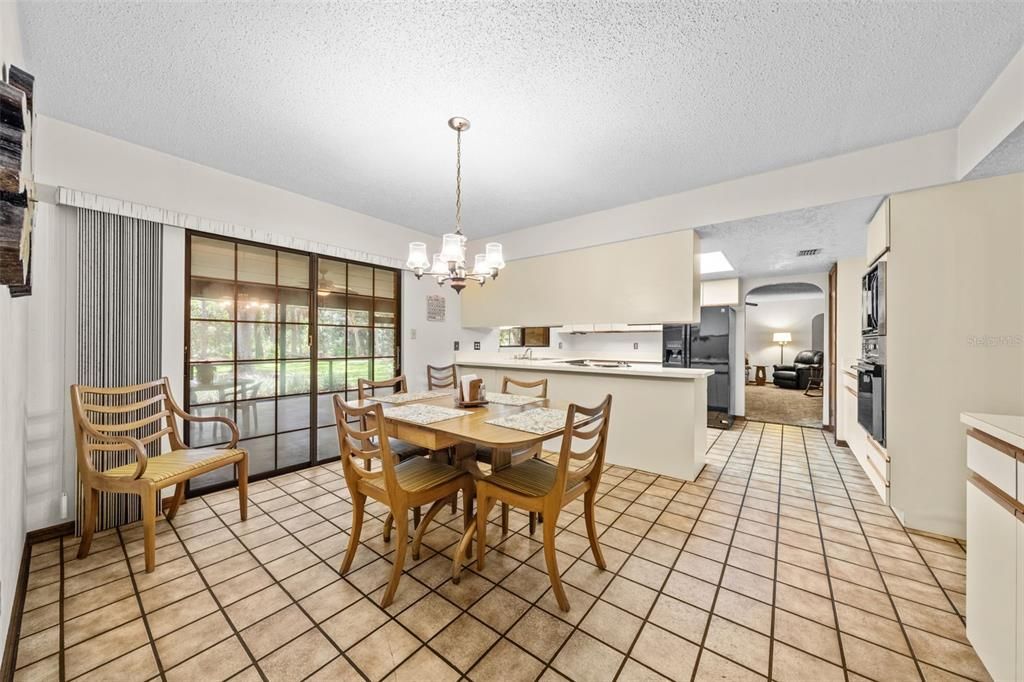 Active With Contract: $635,000 (4 beds, 2 baths, 3005 Square Feet)