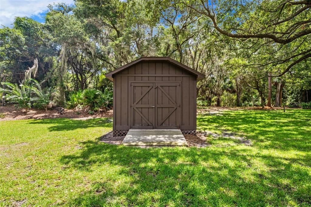 Active With Contract: $635,000 (4 beds, 2 baths, 3005 Square Feet)