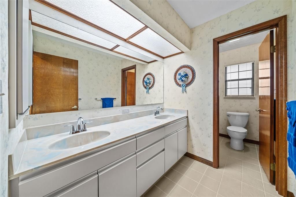 Active With Contract: $635,000 (4 beds, 2 baths, 3005 Square Feet)
