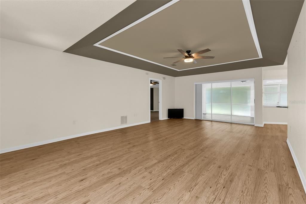 На продажу: $369,900 (3 спален, 2 ванн, 1729 Квадратных фут)