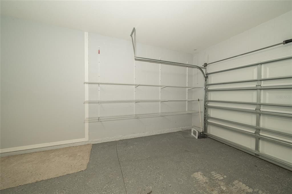 В аренду: $2,575 (4 спален, 2 ванн, 2057 Квадратных фут)