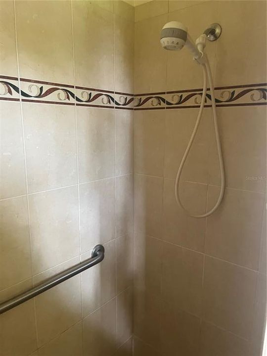 На продажу: $299,900 (3 спален, 2 ванн, 1520 Квадратных фут)