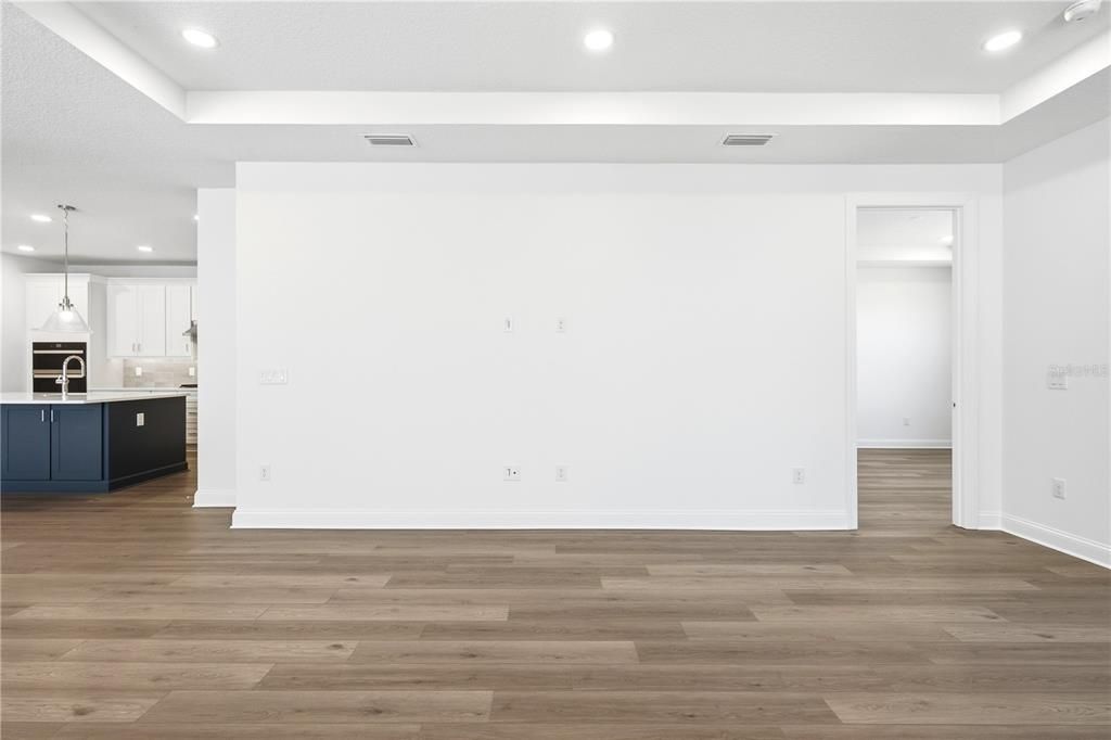En Venta: $479,000 (3 camas, 2 baños, 1801 Pies cuadrados)