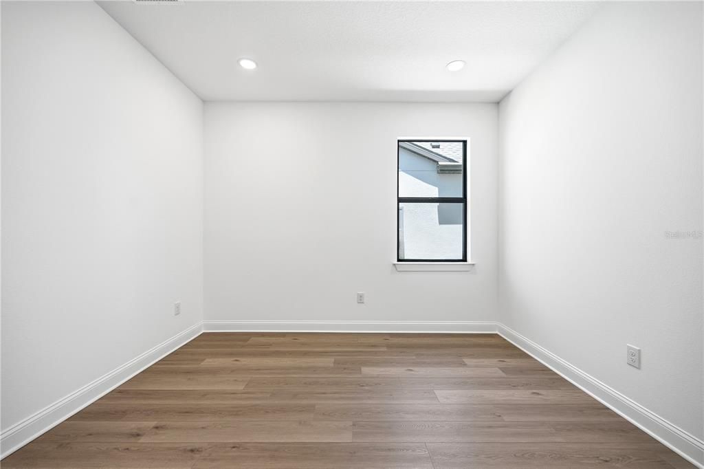 En Venta: $479,000 (3 camas, 2 baños, 1801 Pies cuadrados)