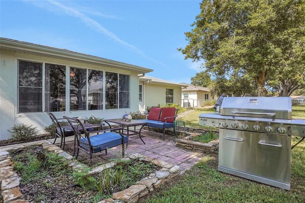 En Venta: $243,000 (3 camas, 2 baños, 1577 Pies cuadrados)