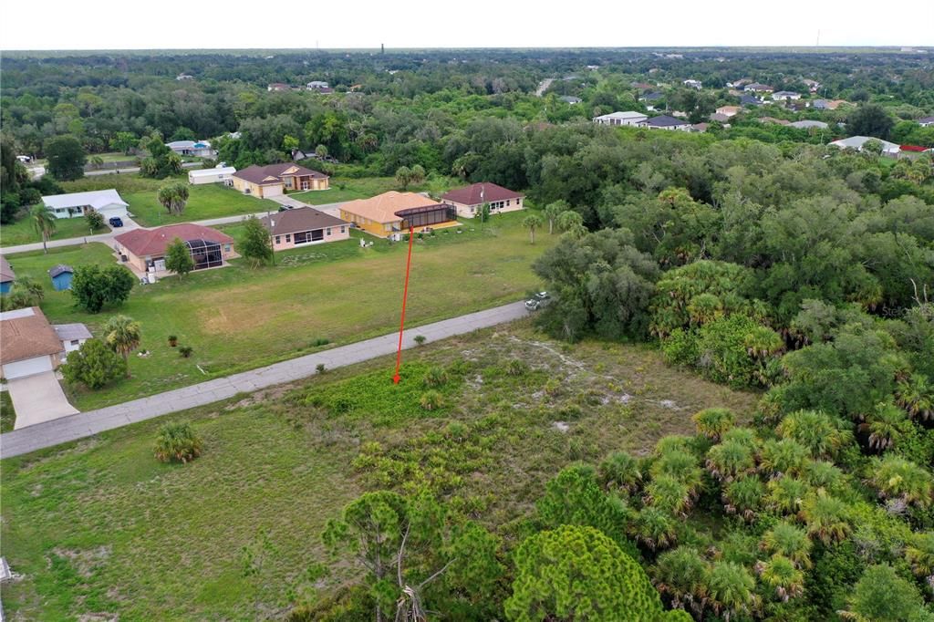 待售: $27,500 (0.19 acres)
