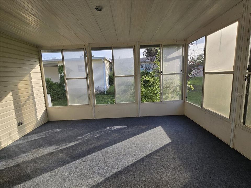 На продажу: $170,000 (3 спален, 2 ванн, 1416 Квадратных фут)
