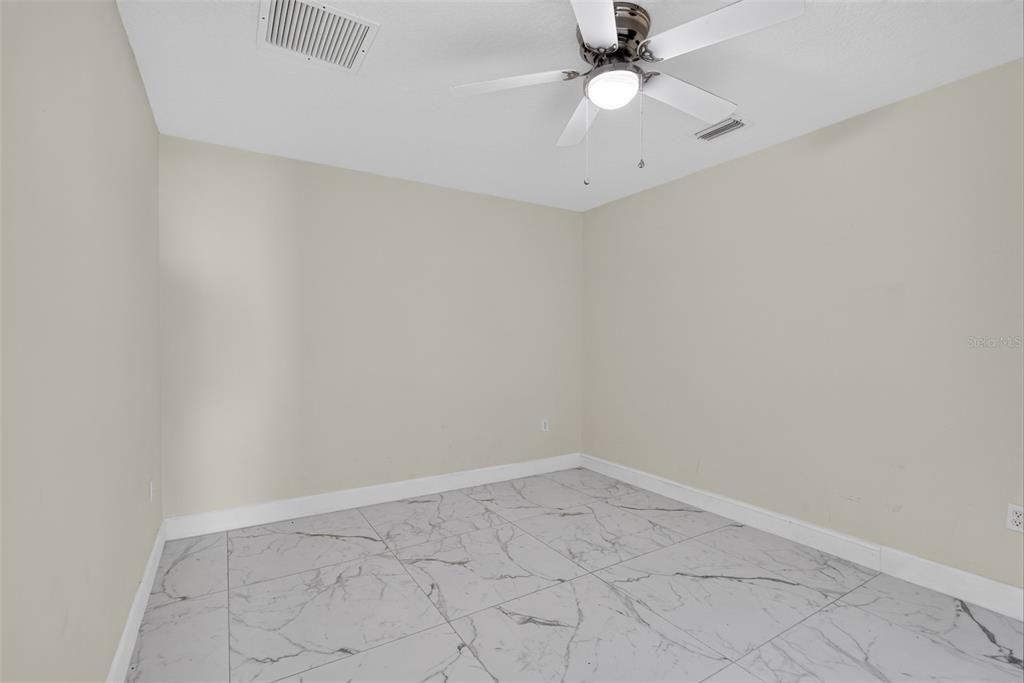 For Sale: $380,000 (4 beds, 2 baths, 1619 Square Feet)