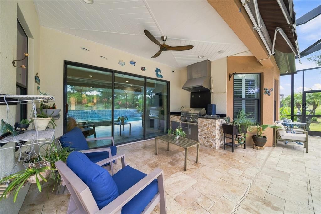 For Sale: $950,000 (3 beds, 3 baths, 2738 Square Feet)