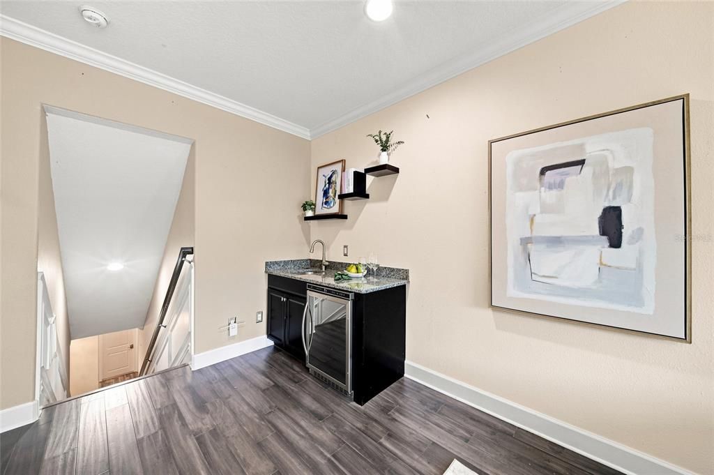For Sale: $950,000 (3 beds, 3 baths, 2738 Square Feet)