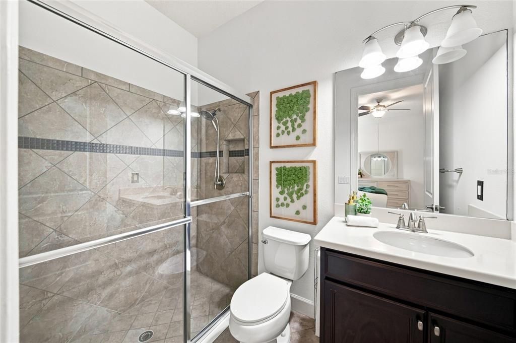 For Sale: $950,000 (3 beds, 3 baths, 2738 Square Feet)