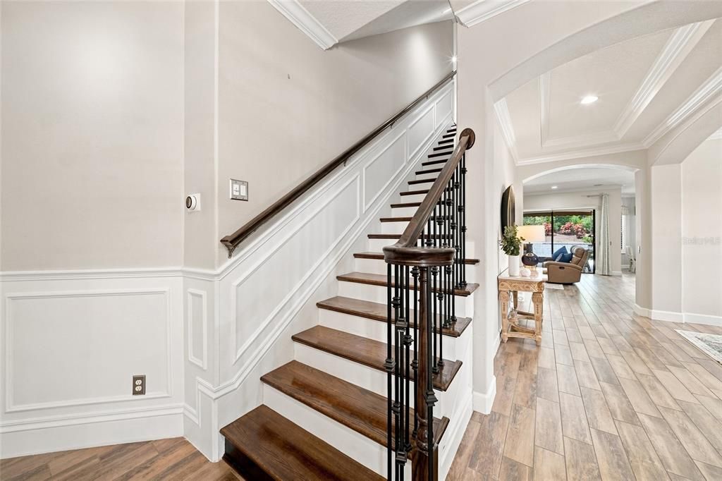 For Sale: $950,000 (3 beds, 3 baths, 2738 Square Feet)