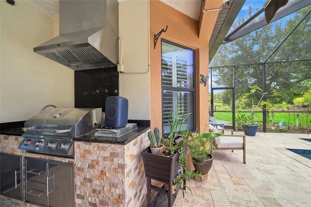 For Sale: $950,000 (3 beds, 3 baths, 2738 Square Feet)