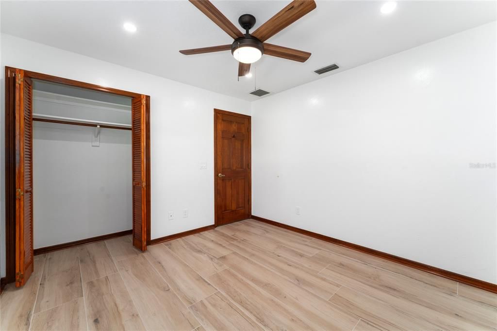 En Renta: $4,650 (4 camas, 3 baños, 2540 Pies cuadrados)