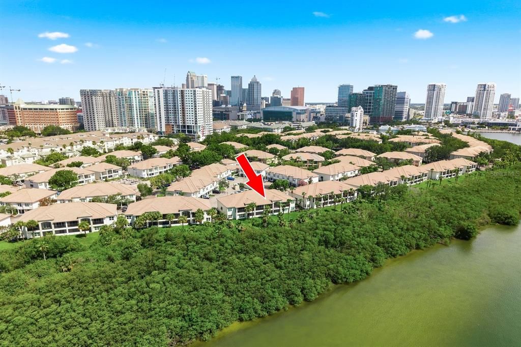 : $520,000 (2 beds, 2 baths, 1068 Square Feet)