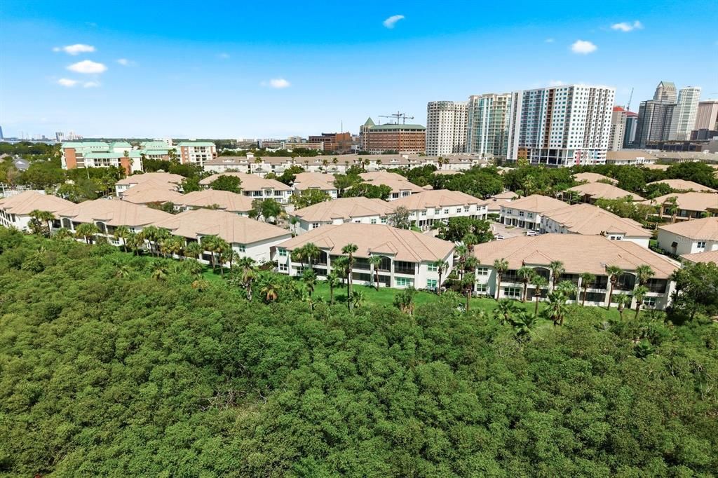 : $520,000 (2 beds, 2 baths, 1068 Square Feet)