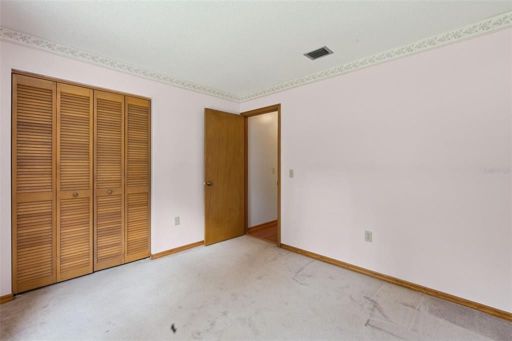 На продажу: $335,000 (3 спален, 2 ванн, 1677 Квадратных фут)