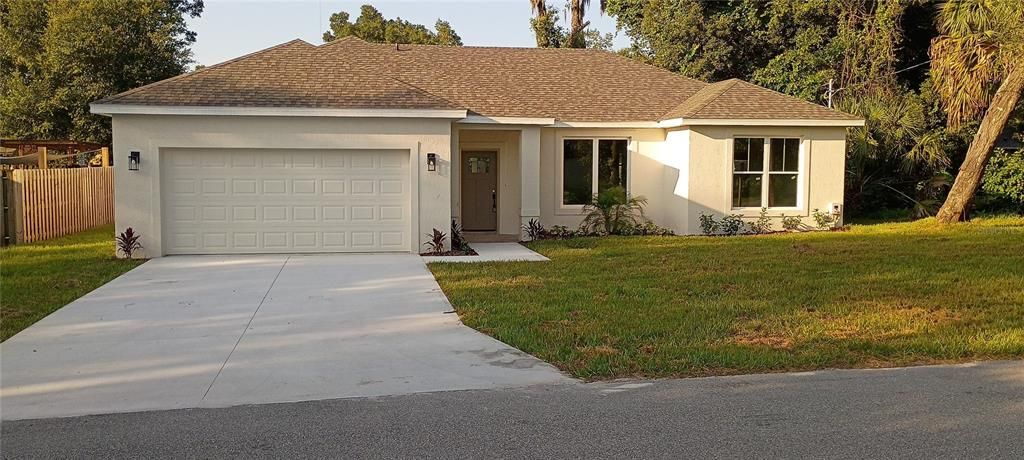 For Sale: $332,500 (3 beds, 2 baths, 1530 Square Feet)