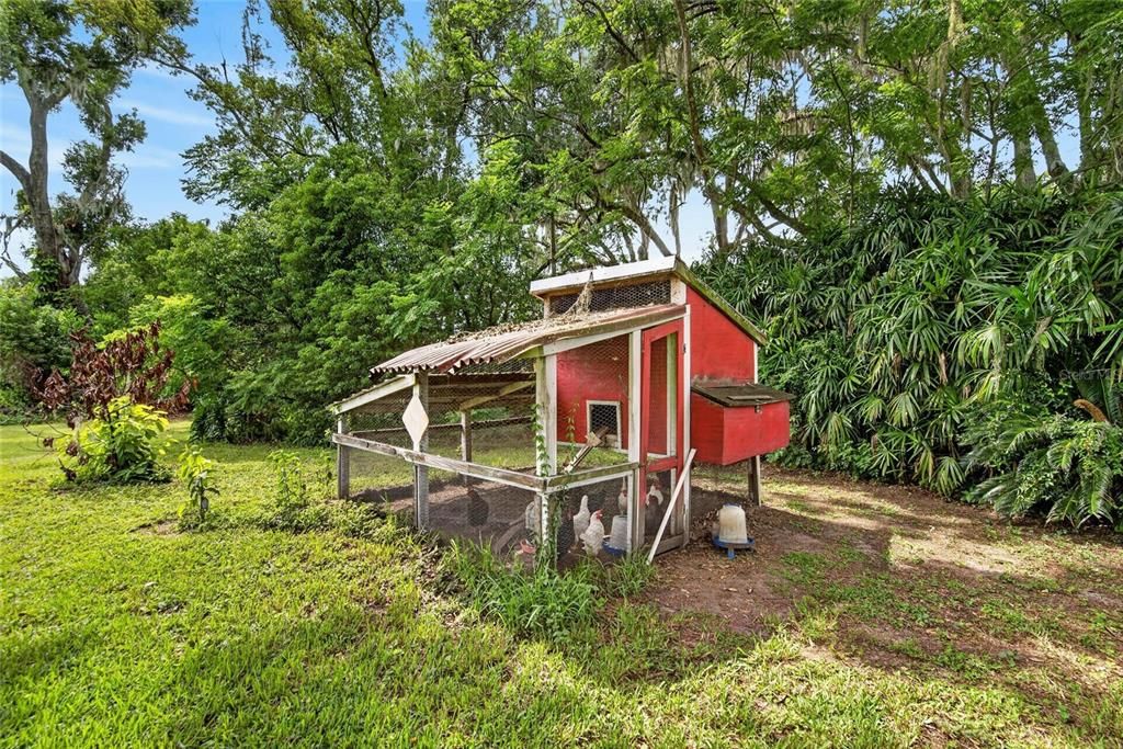 For Sale: $1,450,000 (4 beds, 4 baths, 3775 Square Feet)