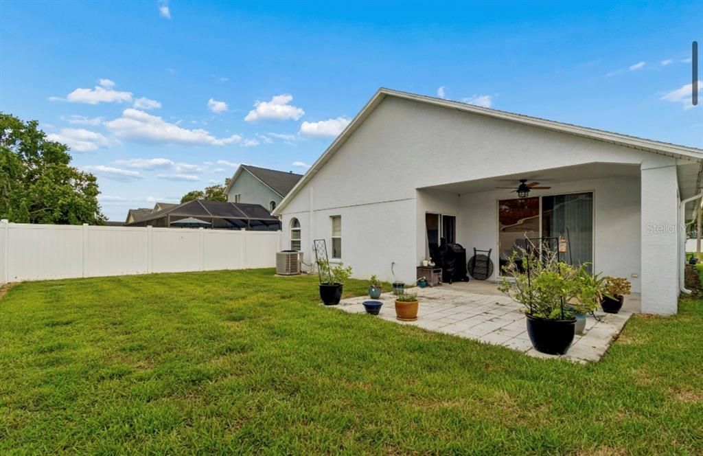 На продажу: $349,900 (3 спален, 2 ванн, 1598 Квадратных фут)