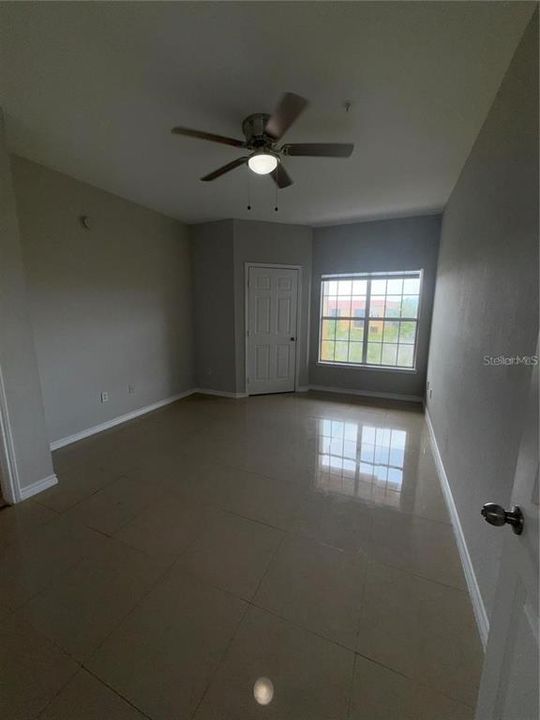 В аренду: $1,900 (2 спален, 2 ванн, 1140 Квадратных фут)