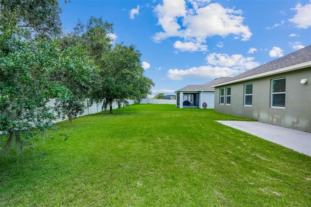 For Sale: $365,000 (4 beds, 2 baths, 1859 Square Feet)