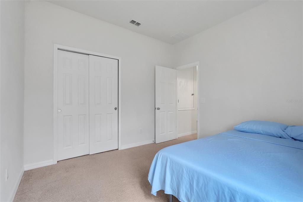 For Sale: $365,000 (4 beds, 2 baths, 1859 Square Feet)