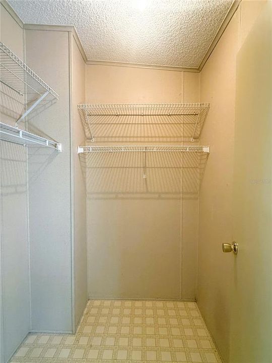 В аренду: $1,595 (2 спален, 2 ванн, 1008 Квадратных фут)