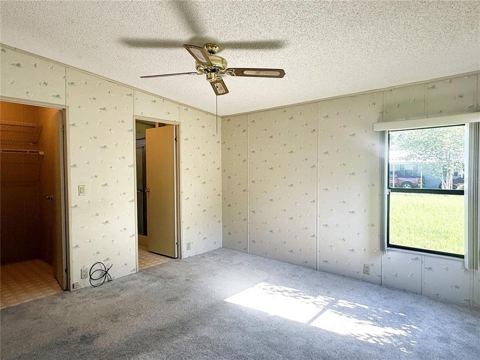 В аренду: $1,595 (2 спален, 2 ванн, 1008 Квадратных фут)