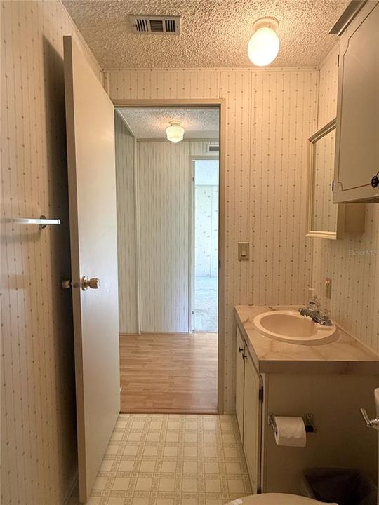 В аренду: $1,595 (2 спален, 2 ванн, 1008 Квадратных фут)