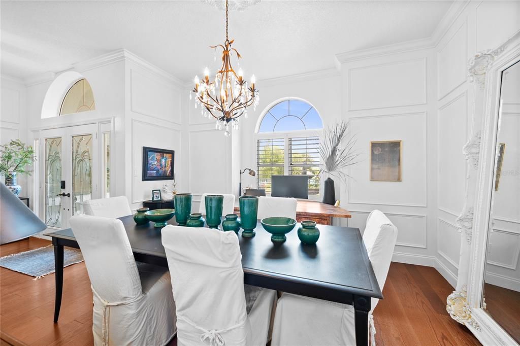 На продажу: $589,900 (3 спален, 2 ванн, 1932 Квадратных фут)