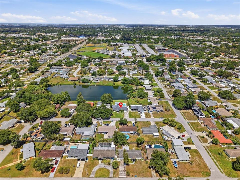 For Sale: $539,900 (2 beds, 2 baths, 1347 Square Feet)