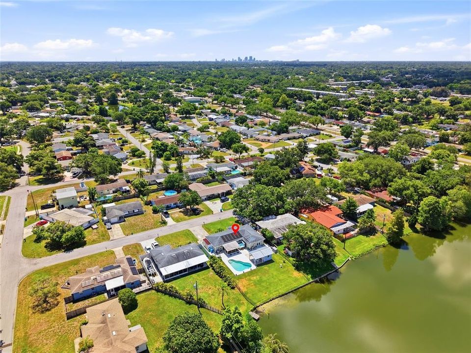 For Sale: $539,900 (2 beds, 2 baths, 1347 Square Feet)
