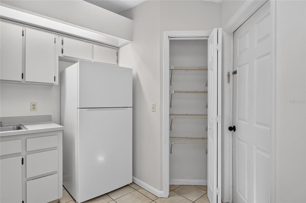 En Venta: $289,900 (3 camas, 2 baños, 1318 Pies cuadrados)