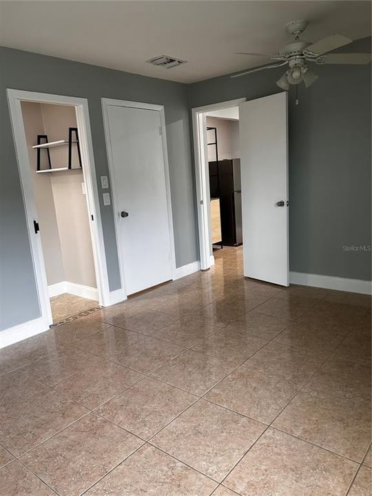 В аренду: $1,250 (1 спален, 1 ванн, 380 Квадратных фут)