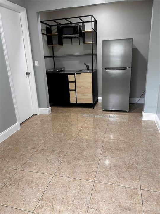 В аренду: $1,250 (1 спален, 1 ванн, 380 Квадратных фут)