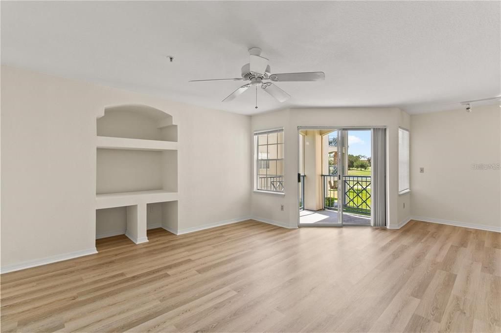 В аренду: $1,800 (2 спален, 2 ванн, 1080 Квадратных фут)