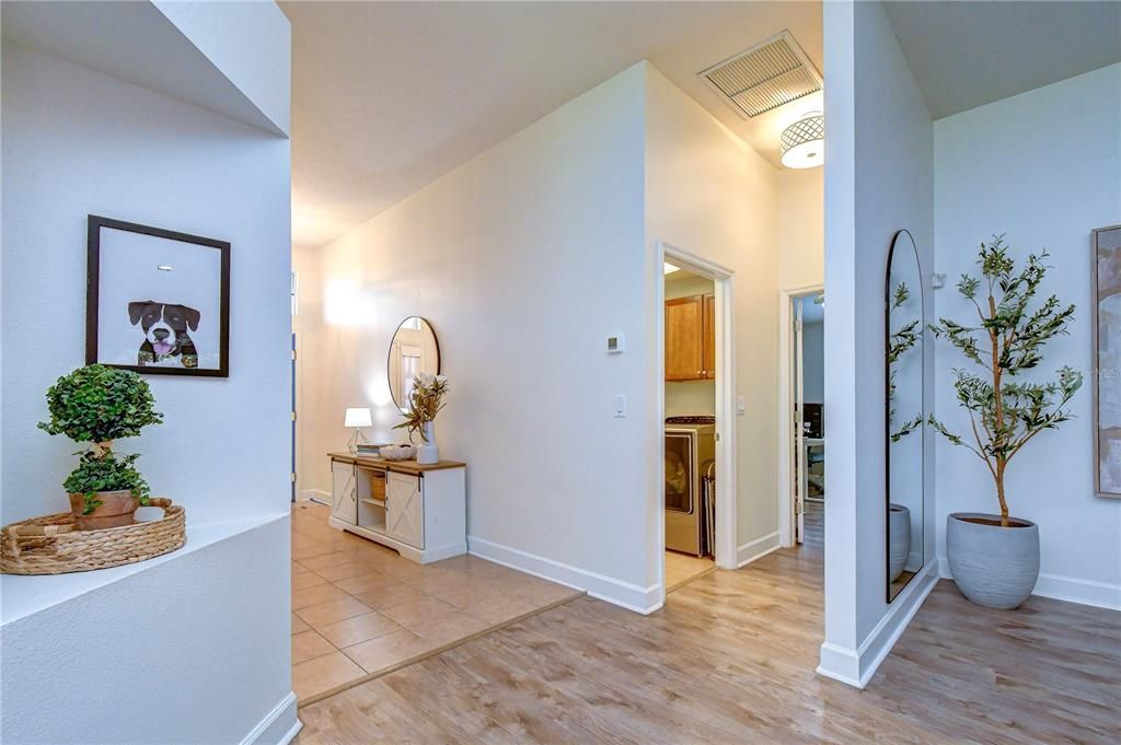 En Venta: $425,000 (4 camas, 2 baños, 2014 Pies cuadrados)