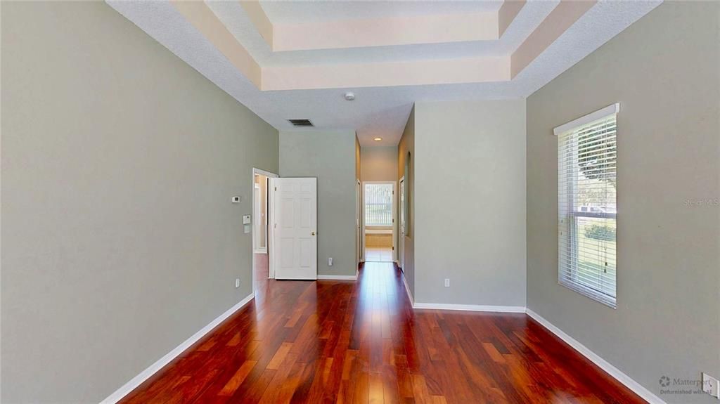 Active With Contract: $750,000 (5 beds, 4 baths, 3011 Square Feet)
