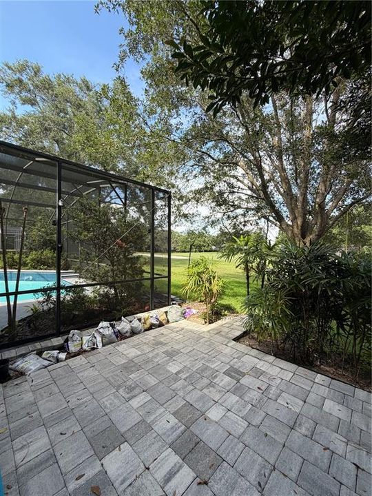 For Sale: $669,000 (4 beds, 3 baths, 2552 Square Feet)