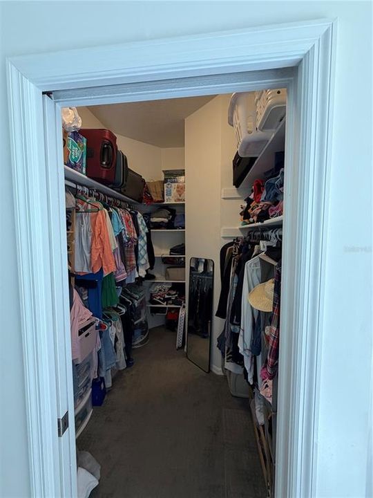 For Sale: $669,000 (4 beds, 3 baths, 2552 Square Feet)