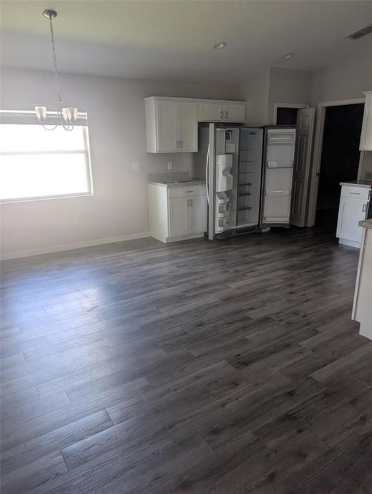 For Rent: $2,200 (3 beds, 2 baths, 1552 Square Feet)